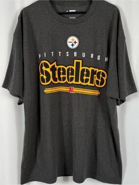 Team Apparel Pittsburgh Steelers Dark Gray Short Sleeve Tee with Gold Logo